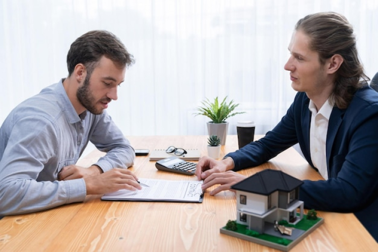 Loan Settlement Expert: How Professionals Secure Better Settlement Deals Than Borrowers Alone